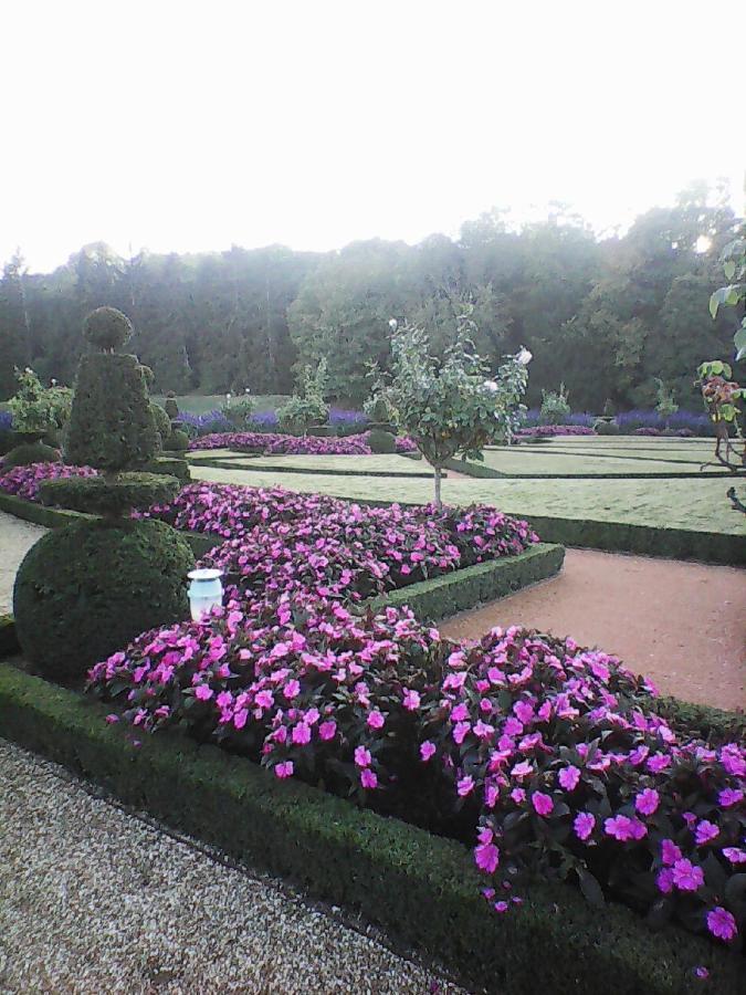 Chambres D'Hotes Gobillon Maintenon Buitenkant foto