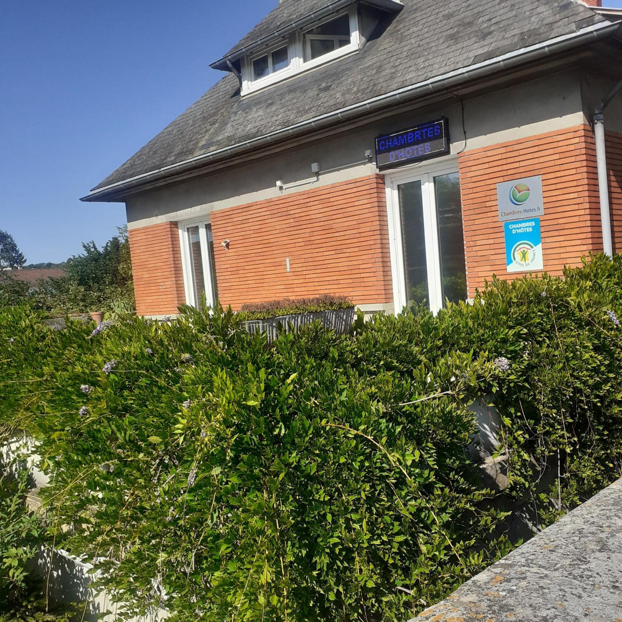 Chambres D'Hotes Gobillon Maintenon Buitenkant foto